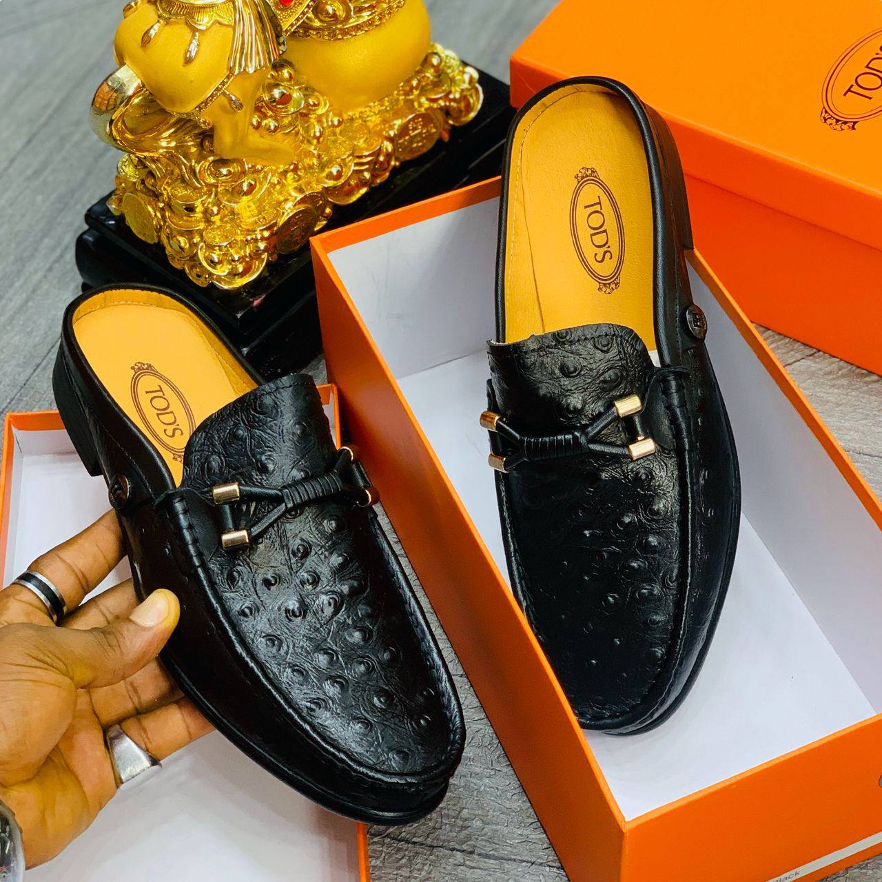 peerless-designers-half-shoes