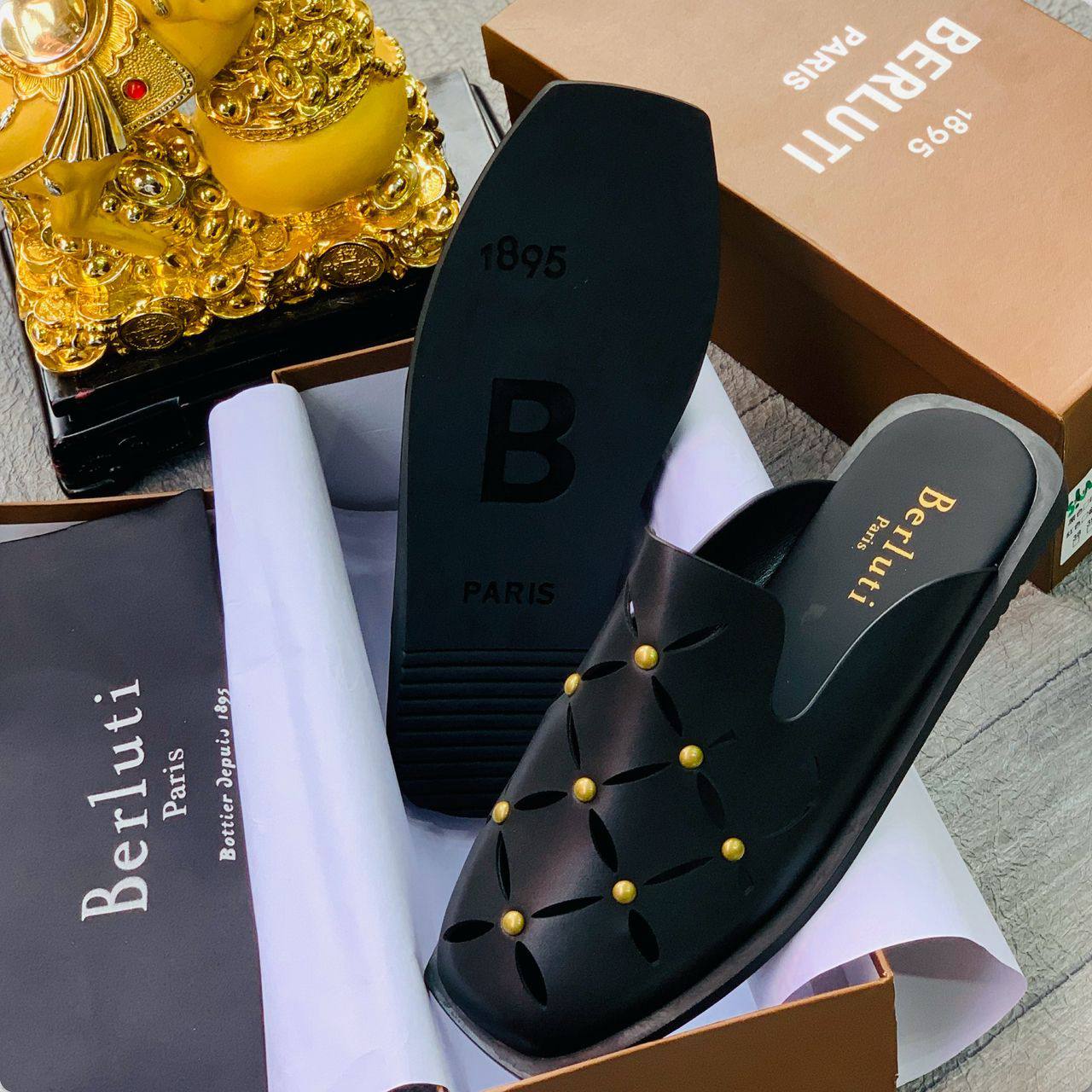 peerless-designers-half-shoes