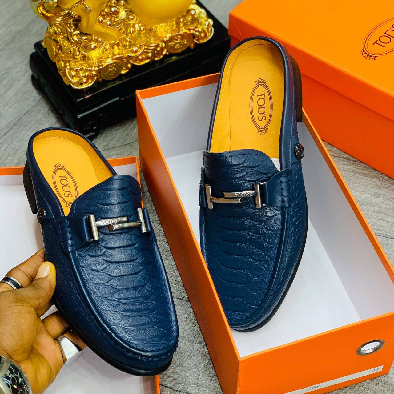 peerless-designers-half-shoes
