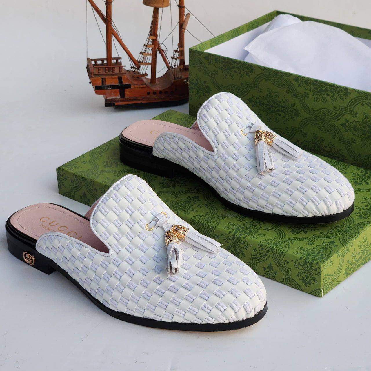 peerless-designers-half-shoes